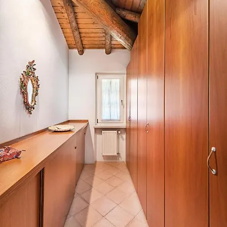 Cristina Villa Padenghe sul Garda